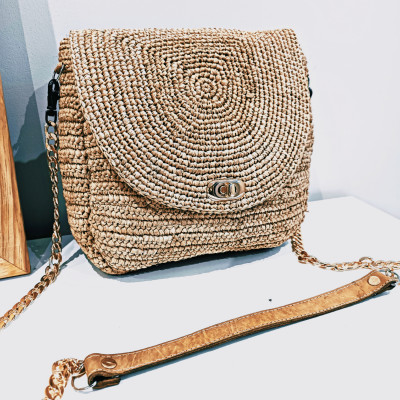 KOLO- Raffia Shoulder Bag with Chains and Zipper Closure