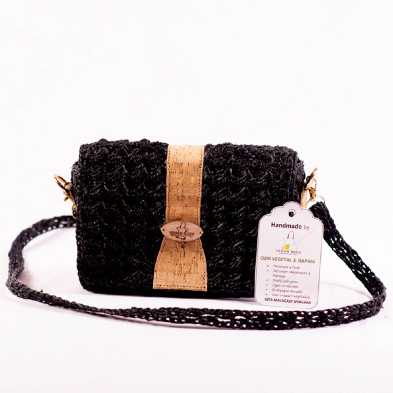 Pochette en liège avec rabat et crochet en raphia - Look atypique