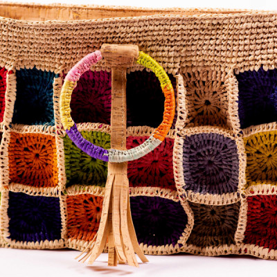 ARENAH - Unique Multicolored Handbag Crocheted with Raffia and Cork