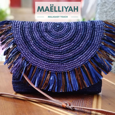 Raffia Clutch Bag "Aloalo" by Maëlliyah