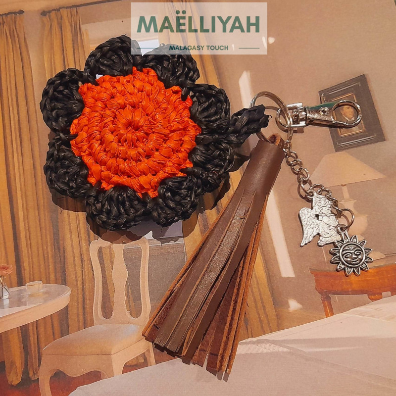 Raffia Bag Jewel & Key Ring "FITIA" by Maëlliyah