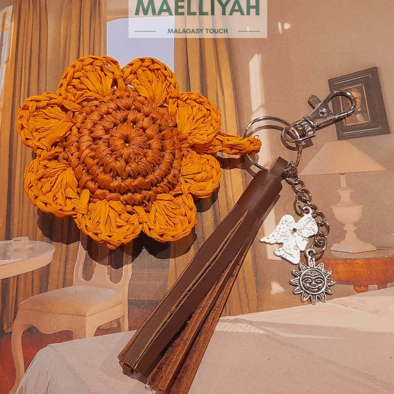 Raffia Bag Jewel & Key Ring "FITIA" by Maëlliyah