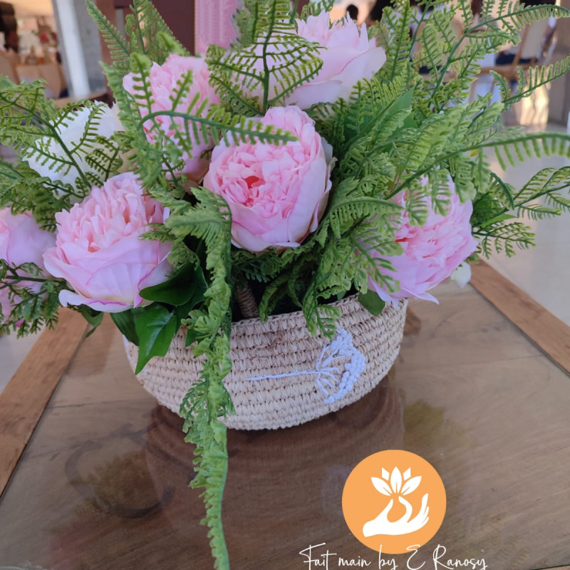 Natural Bathroom Storage Basket with Raffia and Embroidery