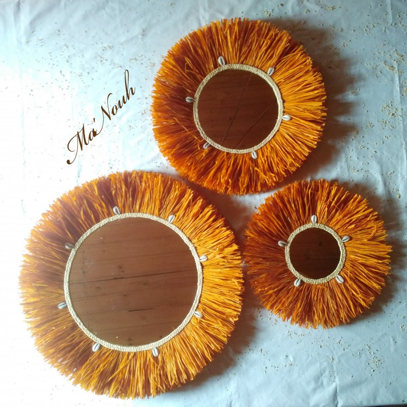 Raffia mirror